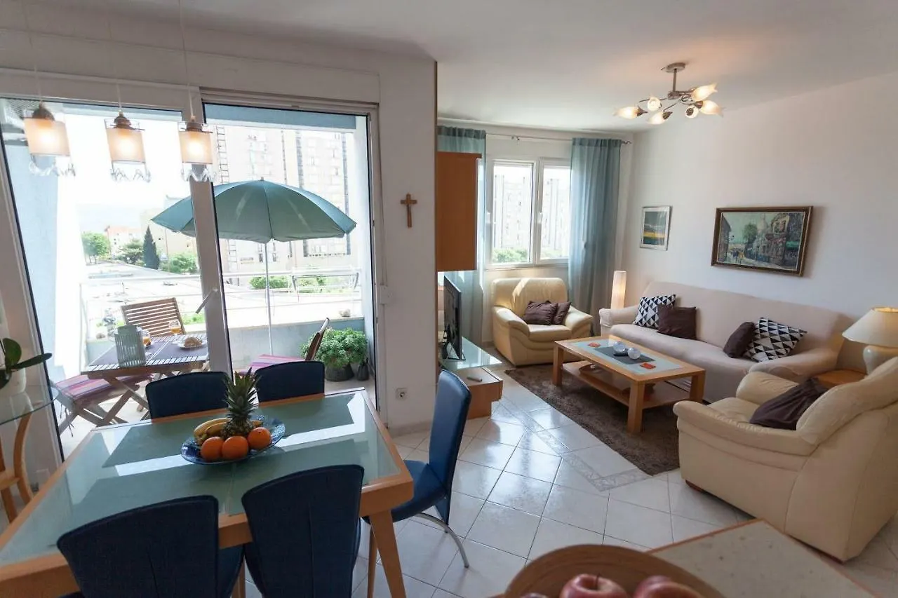 Exclusive Sea View Apartment Split